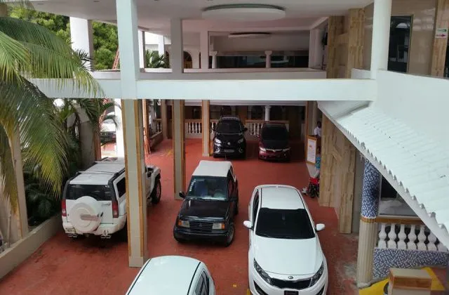 Hotel La Casona Dorada Santo Domingo parking